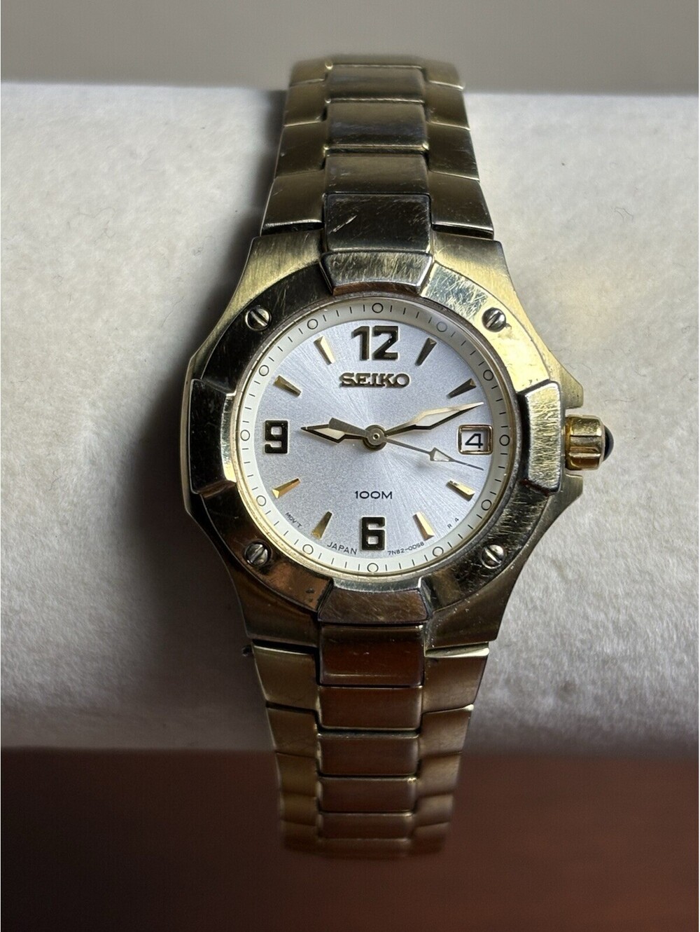 Seiko Coutura Womens Watch Gold Tone 7N82-0BE0 Sapphire Quartz White Dial Date